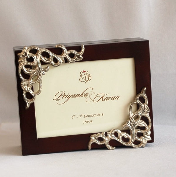 Custom Wooden Photo Frame Box for Wedding Cards